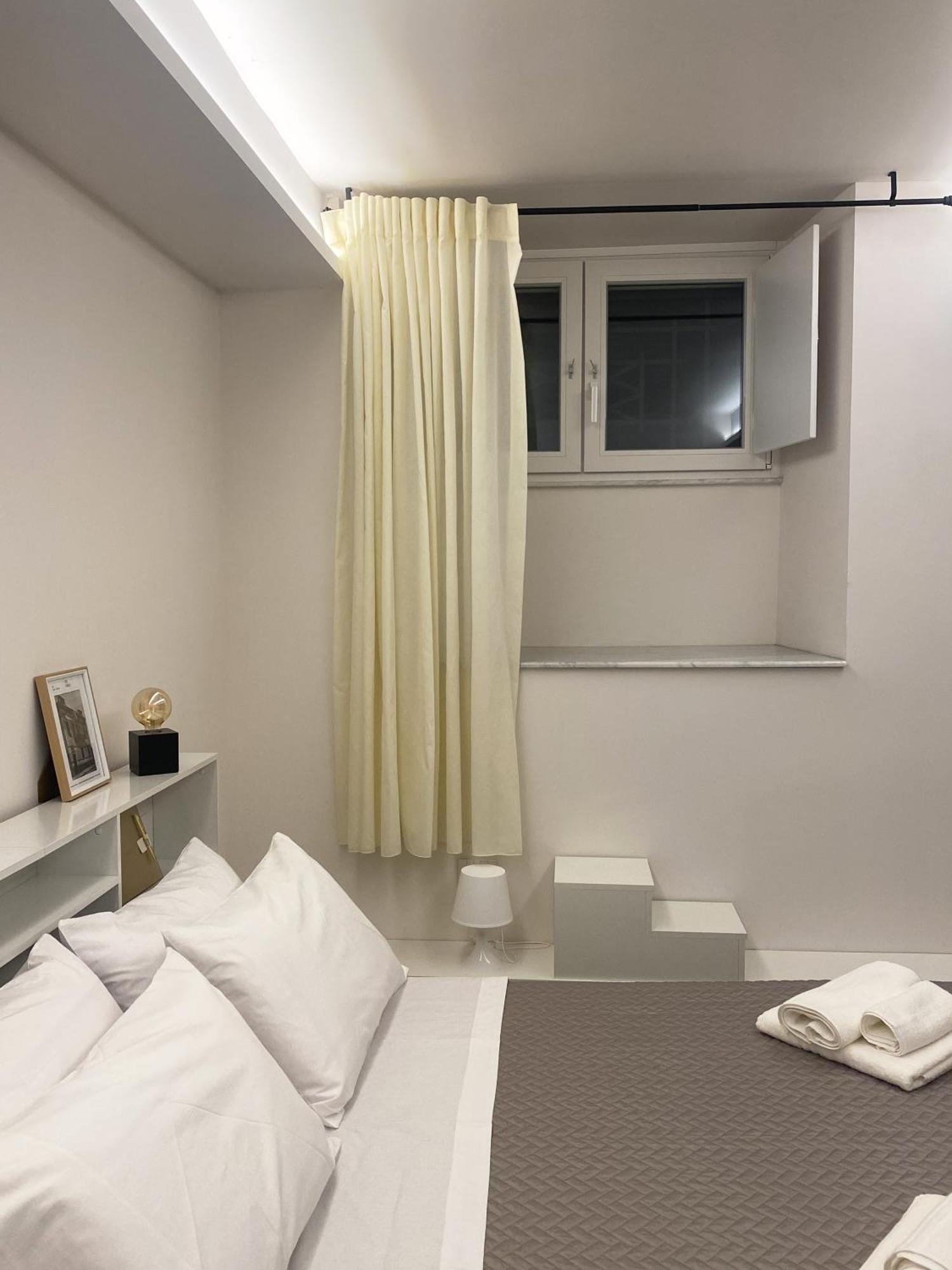 Emanuele Domus Apartment Catania Bagian luar foto